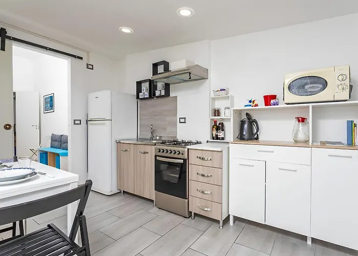 Luna Rossa Apartment Giardini Naxos